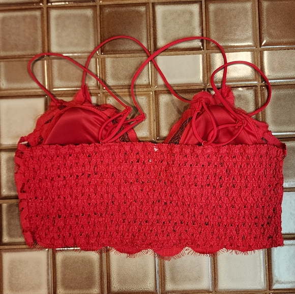 NEW Crochet Lace Bralette - Plus Size Ruby Red - Picture 5 of 11